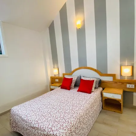 Chipegue Hill Ocean View 公寓 洛斯克里斯蒂亚诺斯